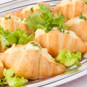 ７